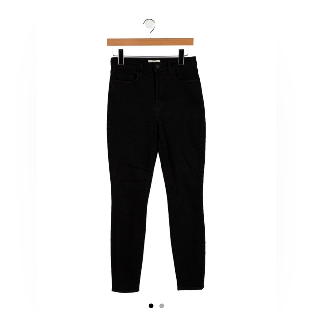 HIGH RISE BLACK SKINNY JEANS